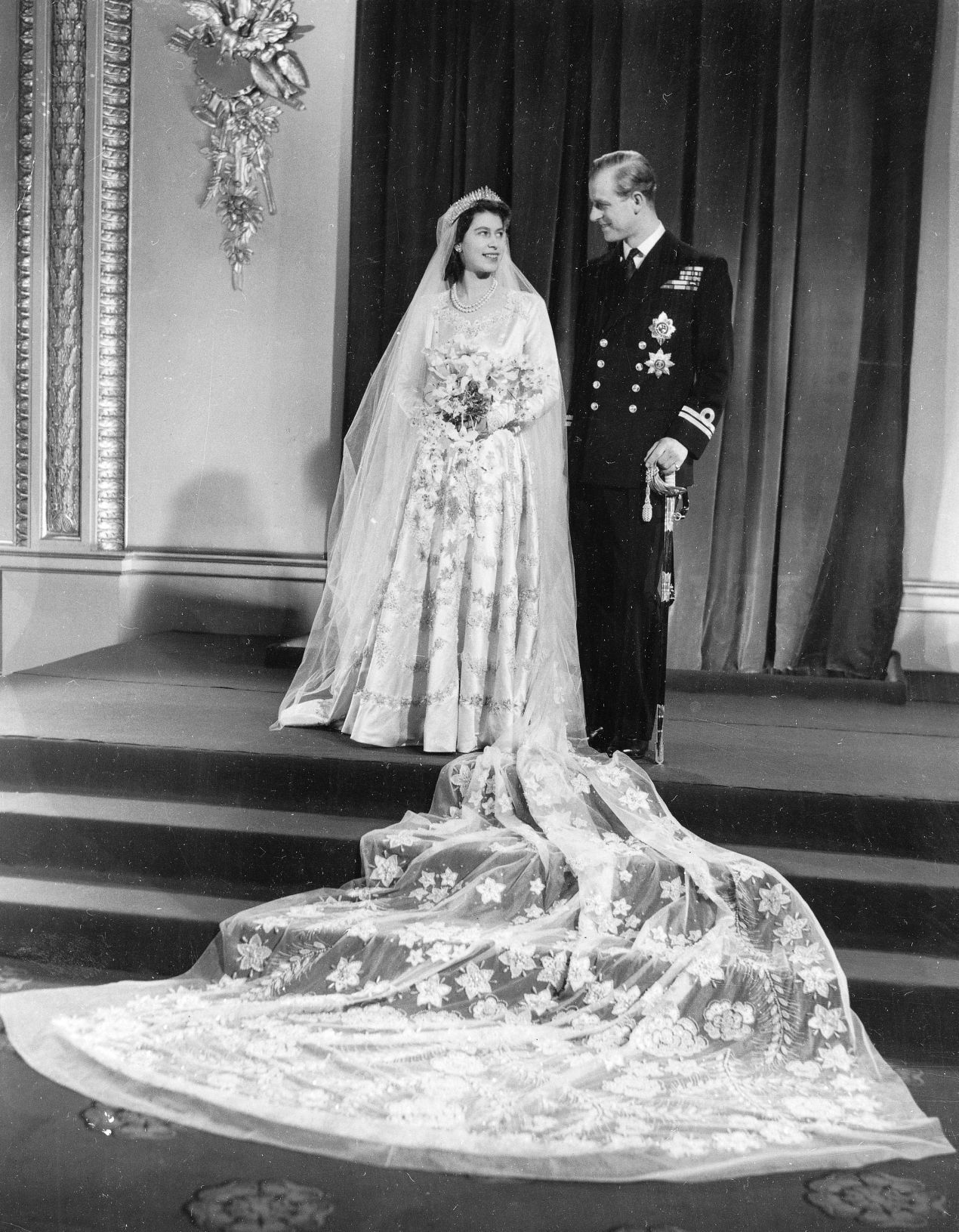 1947: Royal wedding